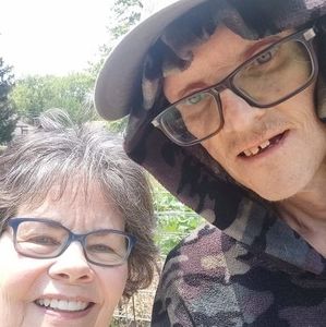 Meet your Posher, Kay